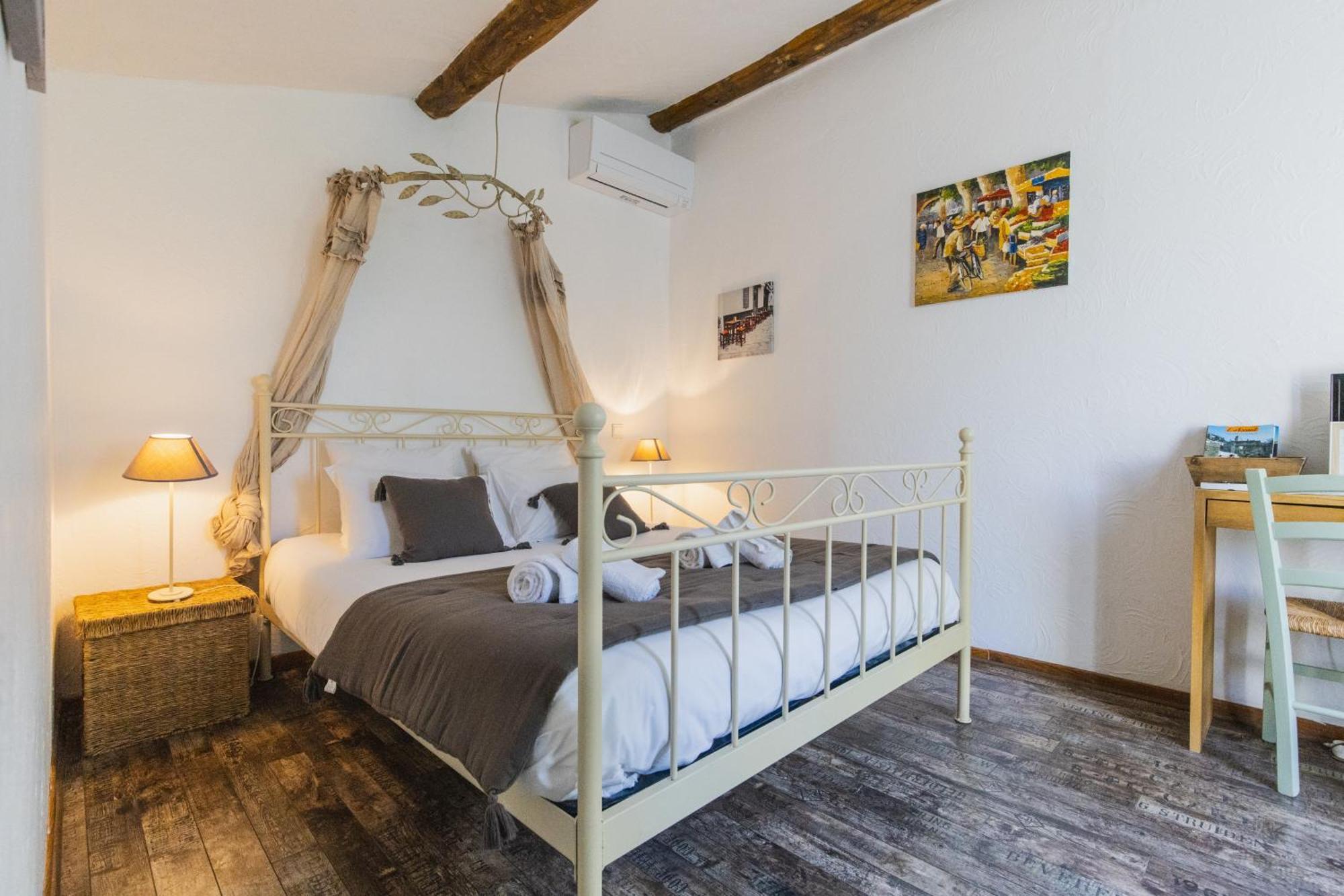 Chambre D'Hotes - B&B - Fleur De Coton Chez Manon En Luberon Lagnes Exteriér fotografie